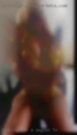 Looking in Seguin, TX for a female lover--girlfriend.
